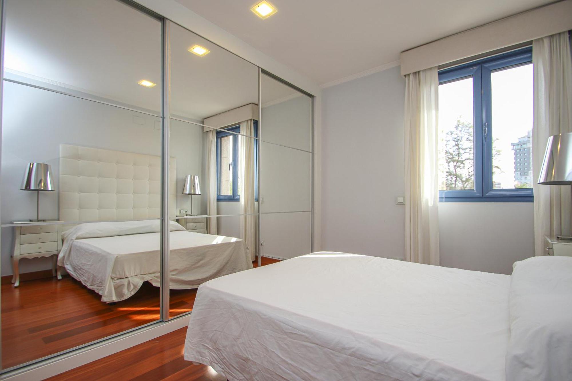 Luxury Apt In Plaza De Espana - Free Parking Sevilla Exteriör bild